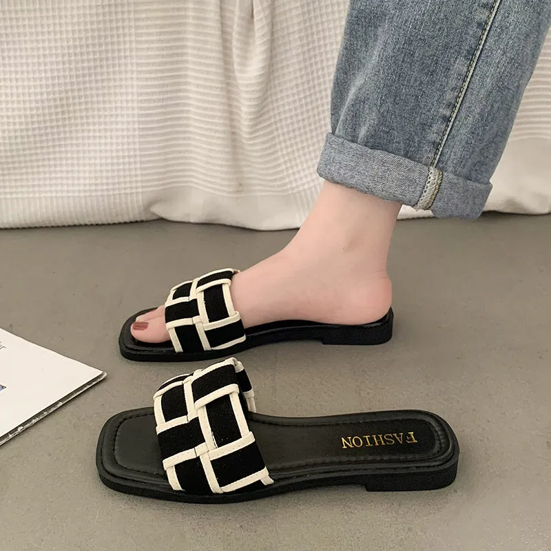 Basics Fashionable Beach Sandals-3