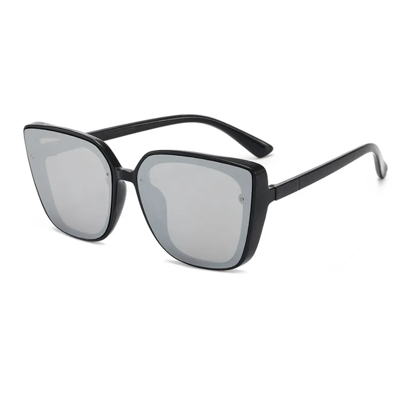 Retro Fashionable Sunglasses-5