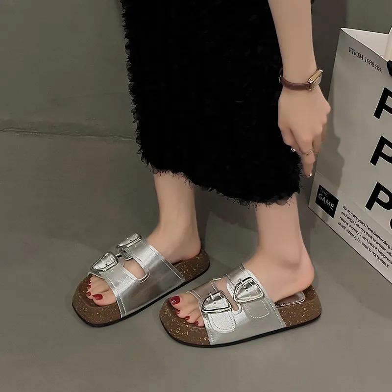 Retro Simple Flip Flops-7