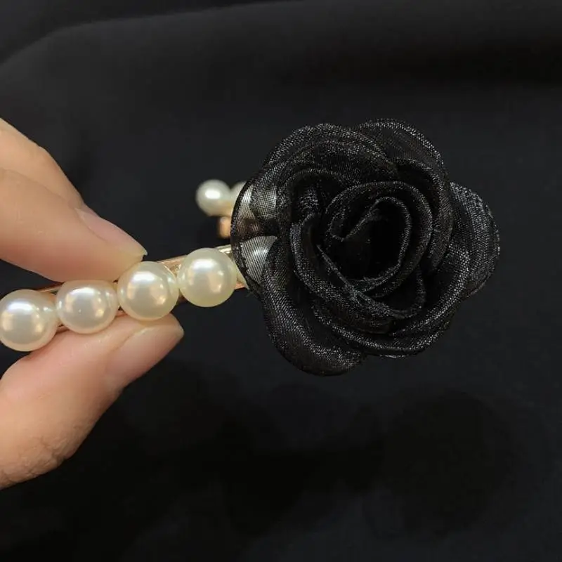 Pearls Fashionable Hair Clip-2