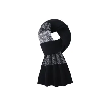 Elegant Glamorous Knit Scarf