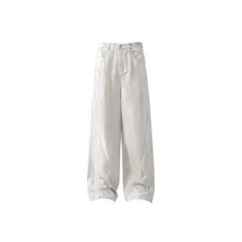 Fashionable Straight Leg Jeans