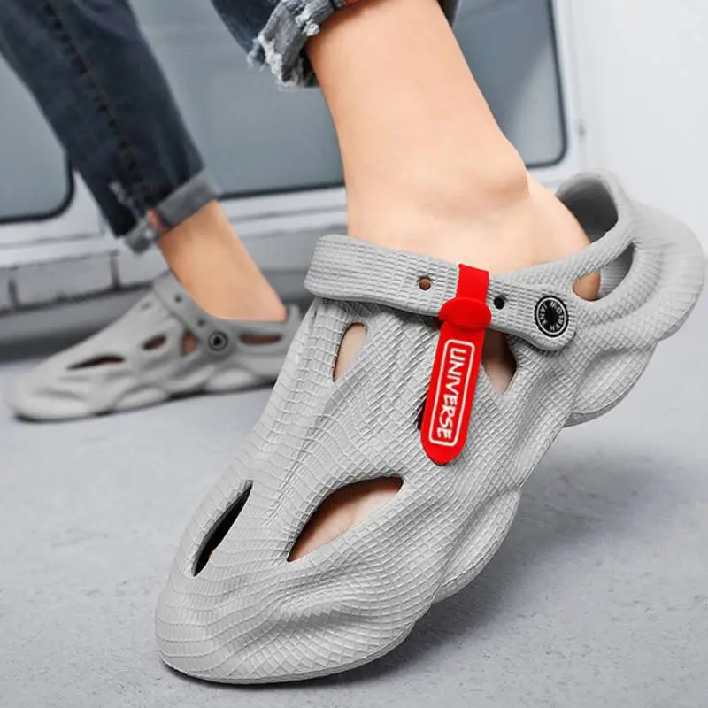 Fashion Breathable Clogs-2