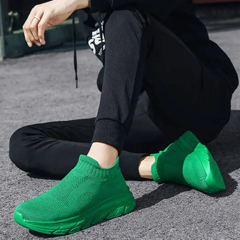 Simple Breathable Slip On Shoes-10