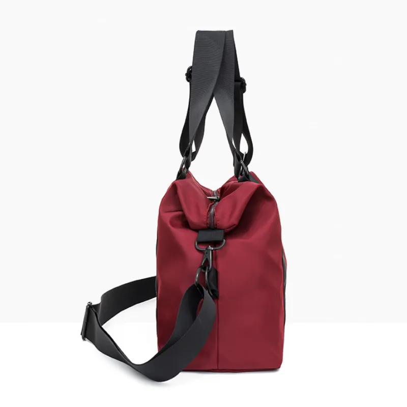 Sporty Large Capacity Gym Bag-5