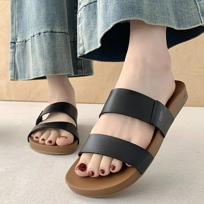 Fashionable Plain Flip Flops-4