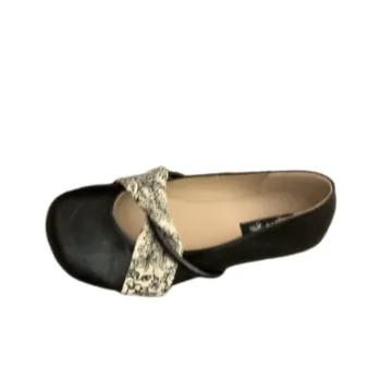 Simple Basics Mary Jane Shoes