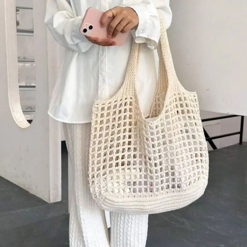 Fashionable Glamorous Handbag-7