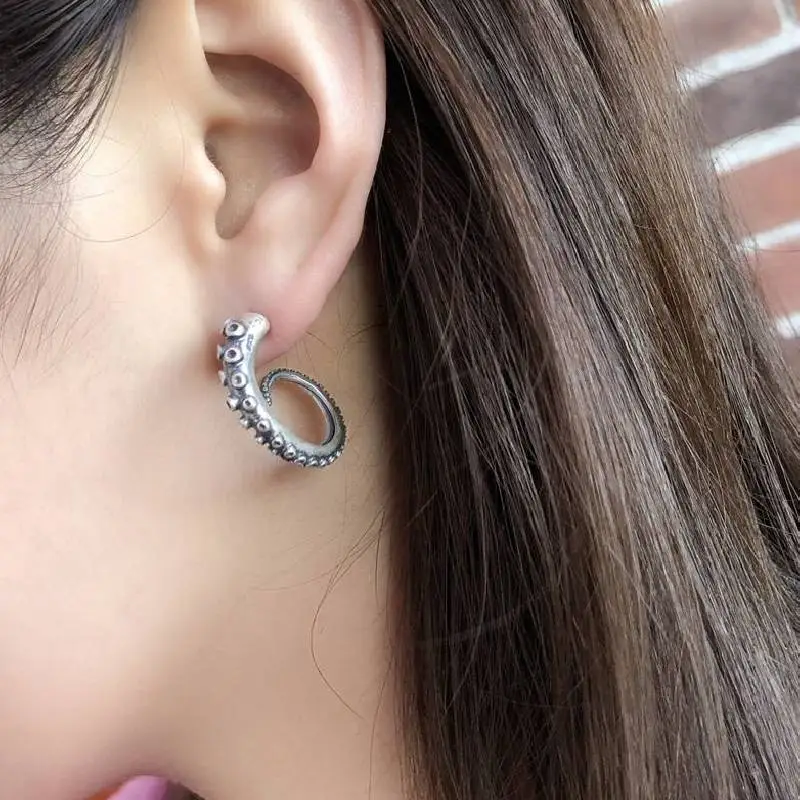 Retro Simple Ear Stud-1