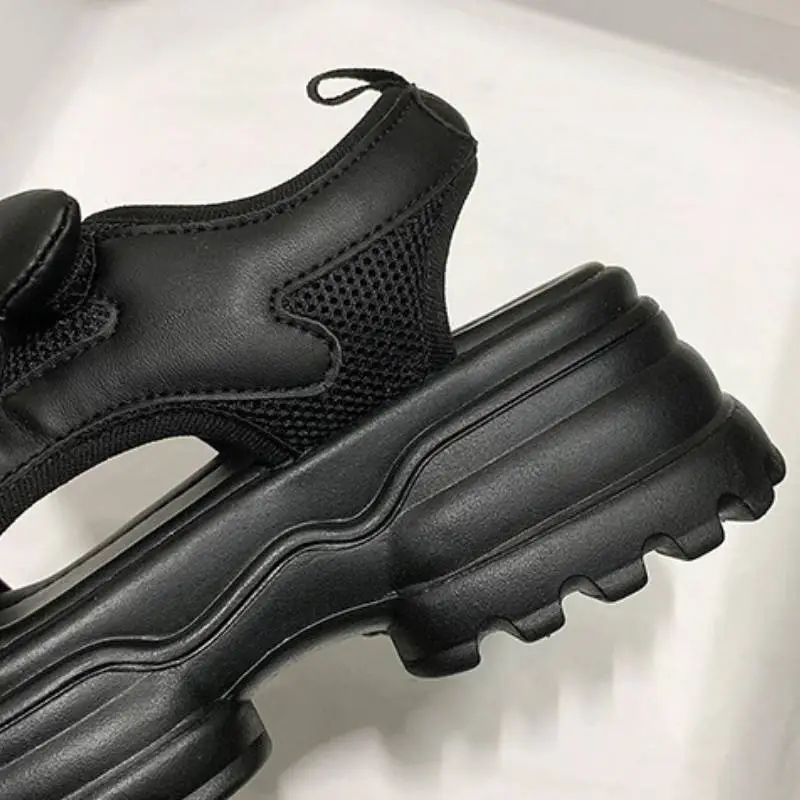 Sporty Lightweight Roman Sandals-6