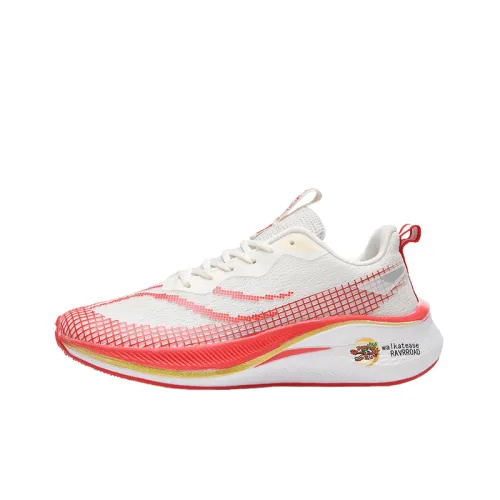 Fashionable Breathable Running Shoes