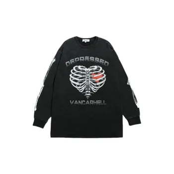 Retro Distressed Skull Heart Print Sweatshirt