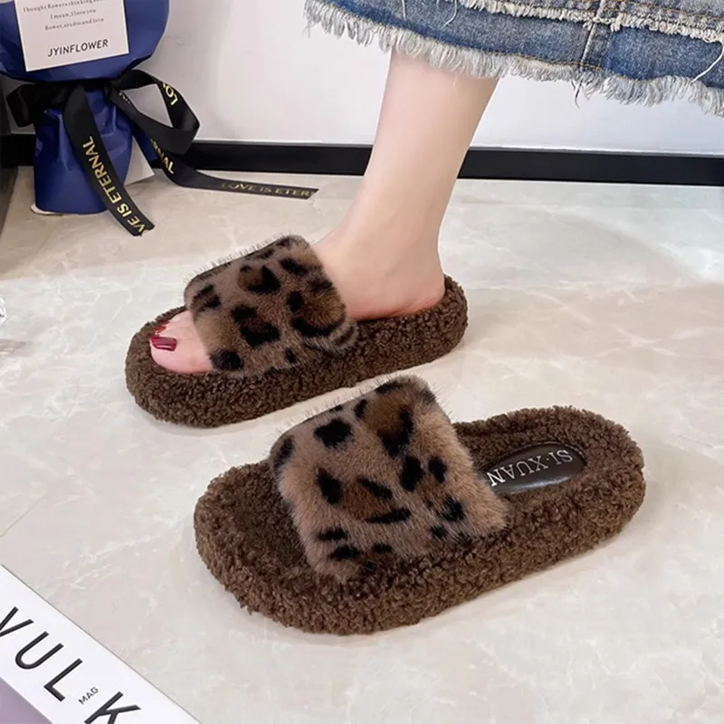 Fashionable Leopard Print Flip Flops-4