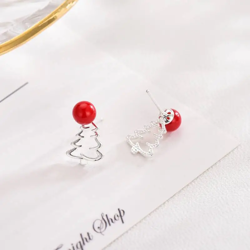 Simple Basics Ear Stud-2