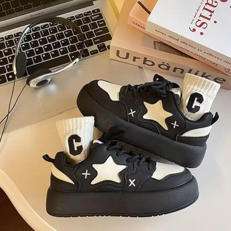 Casual Simple Skateboarding Shoes-3