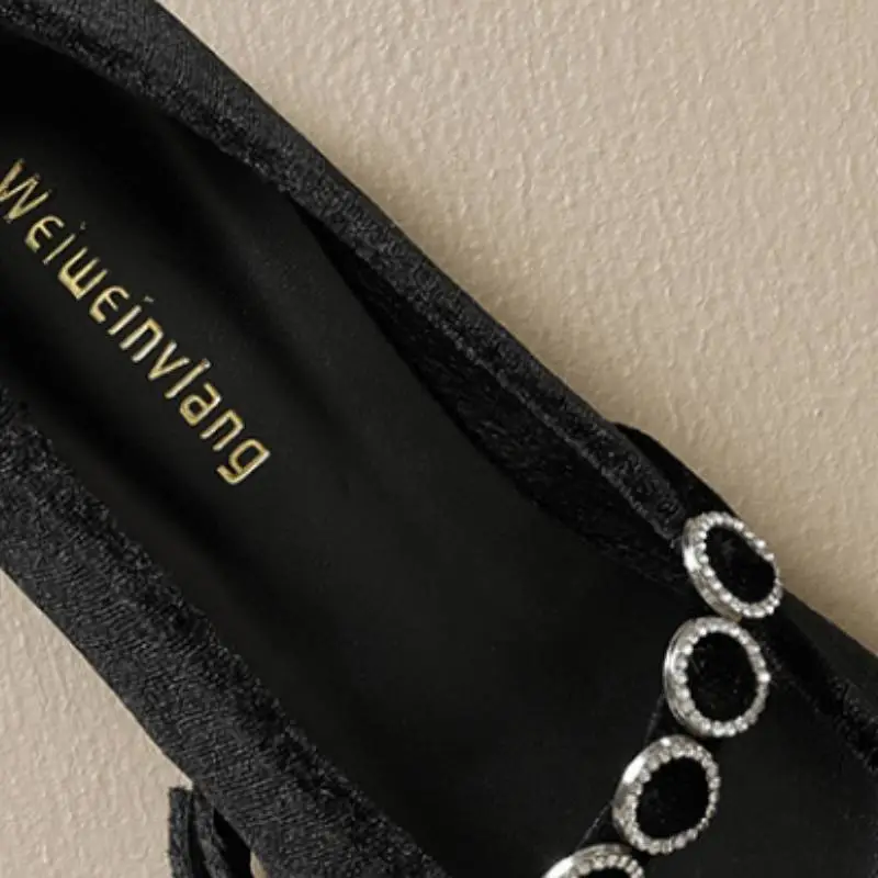 Elegant Royal Mary Jane Shoes-9