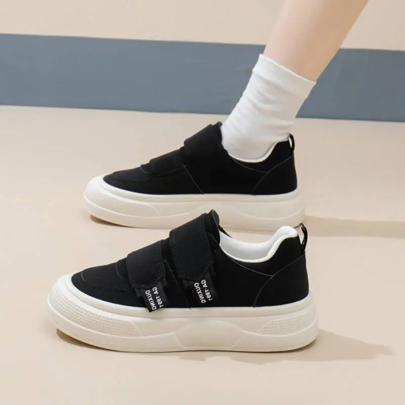 Casual Simple Lifestyle Shoes-9
