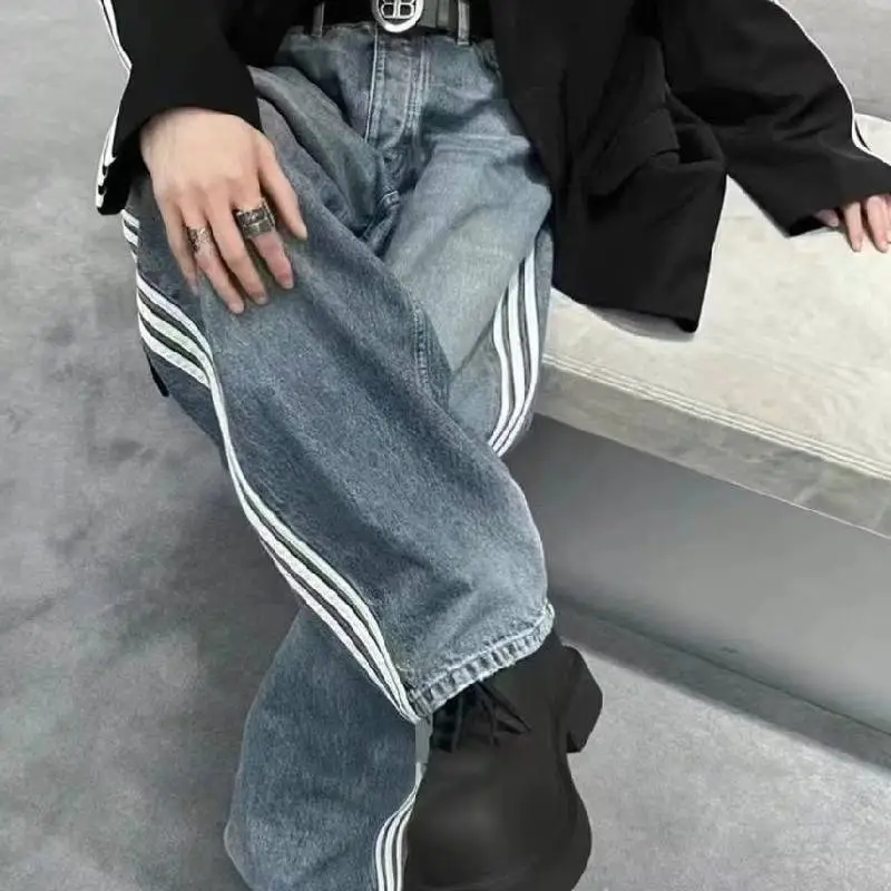Retro Washed Jeans-3