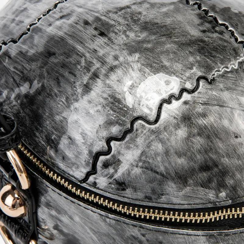 Fashionable Funky Handbag-5