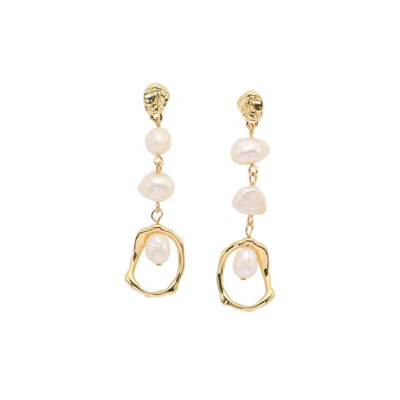 Fashionable Metal Earring-0