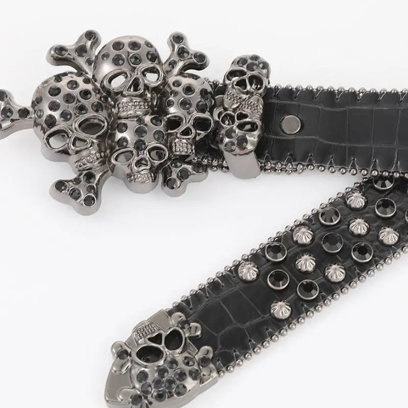 Punk Fashionable Leather Belt-1