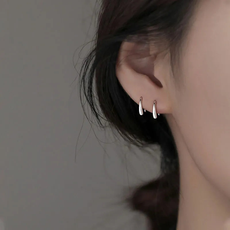 Elegant Simple Ear Stud-1