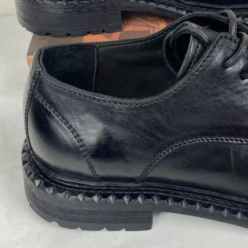 Retro Breathable Dress Shoes-3
