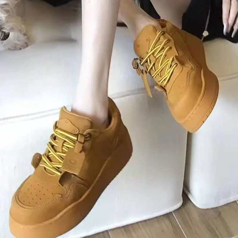 Retro Simple Skateboarding Shoes-2