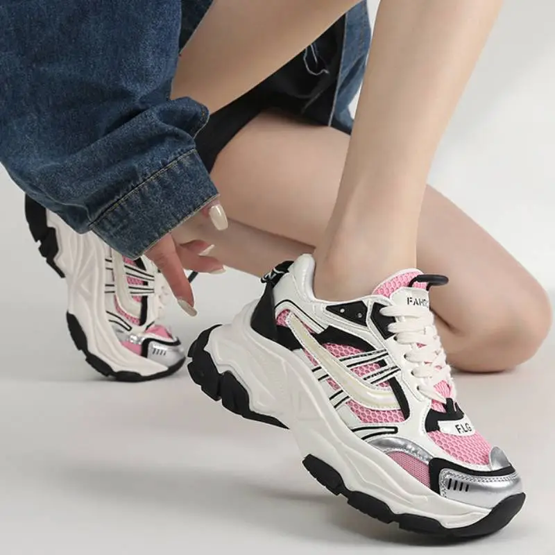 Fashionable Breathable Chunky Sneakers-1