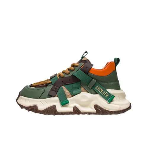 Trendy and Casual Thick soled Sports Shoe