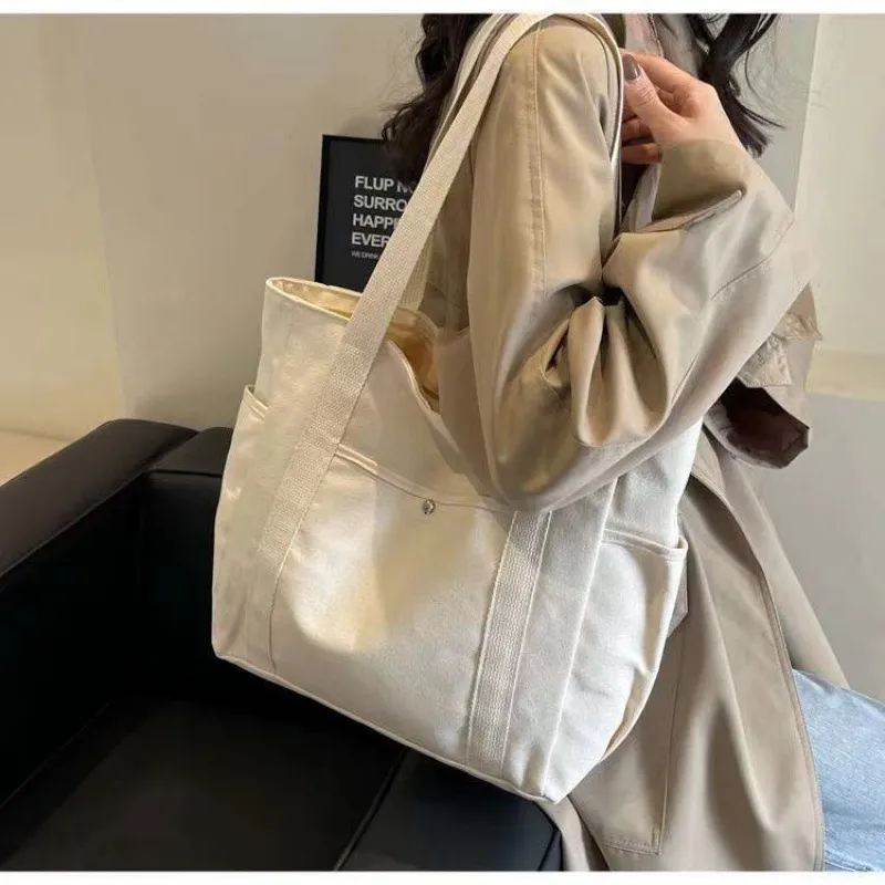 Simple Large Capacity Crossbody Bag Women-4