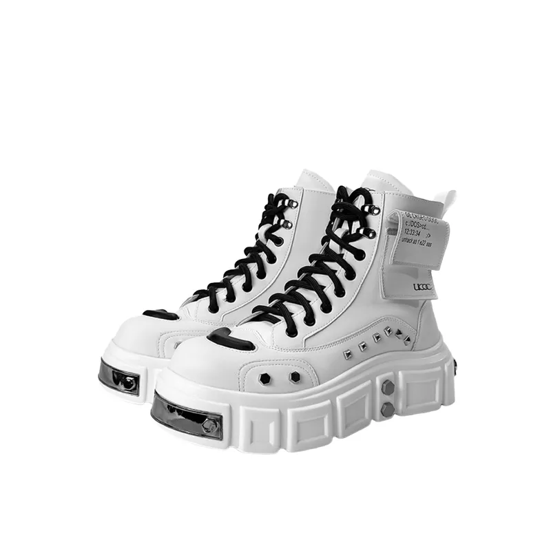 Fashionable Basics Martin Boot-1