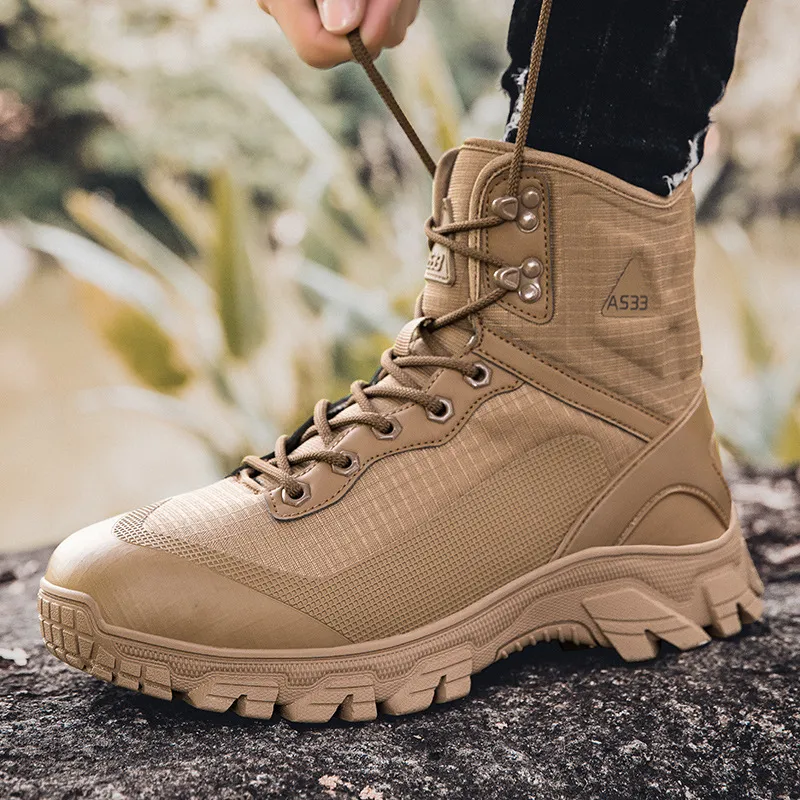 Sporty Simple Desert Boots-8