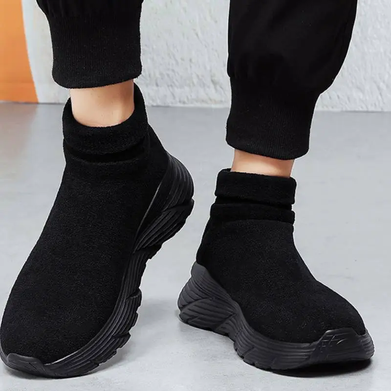 Fashionable Sporty Slip On Shoes-7