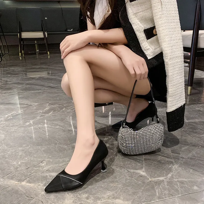 Fashionable Sexy High Heels-1