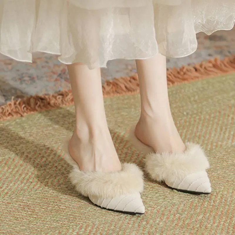 Fashionable Basics High Heels-4