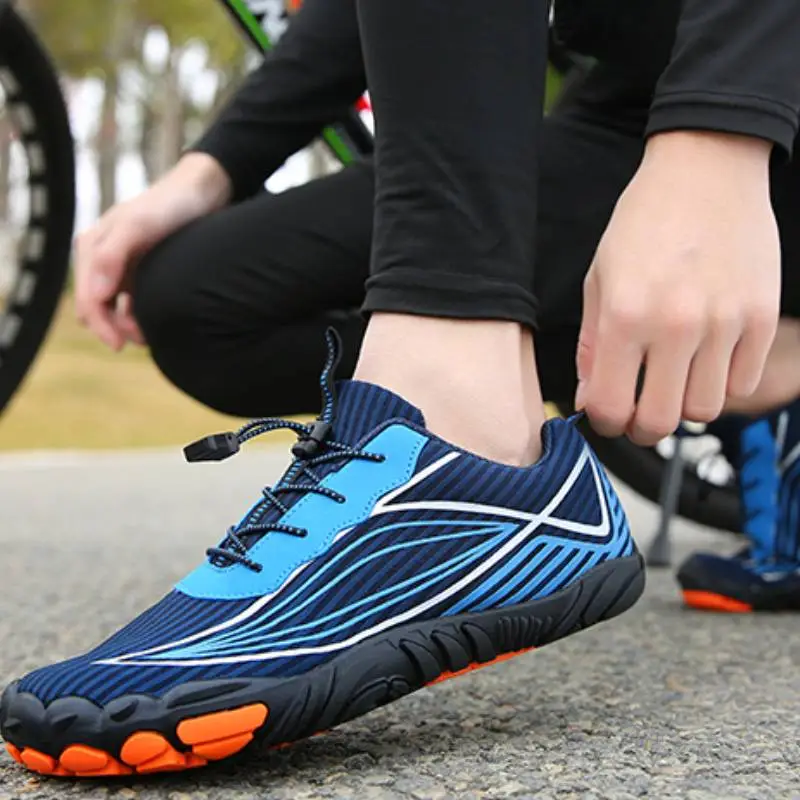 Casual Fashionable River Trekking Shoes-1