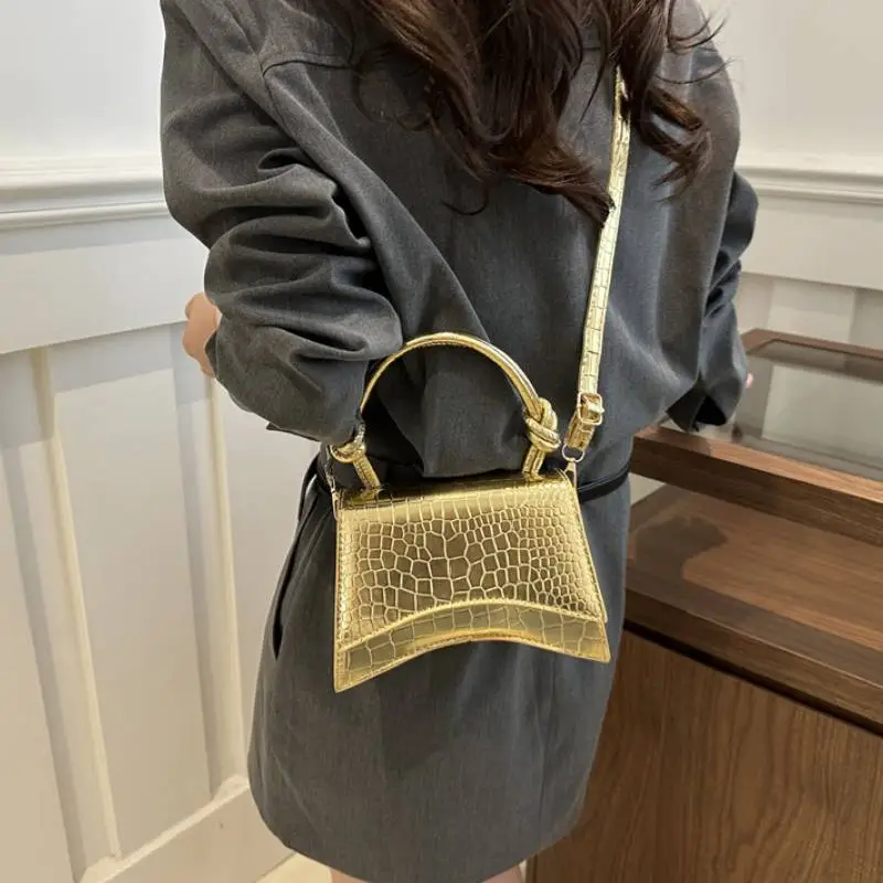 Simple Fashionable Shoulder Bag-5