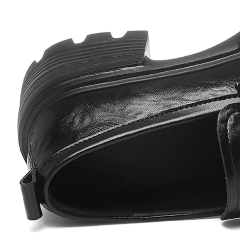 Elegant Plain Loafer-7