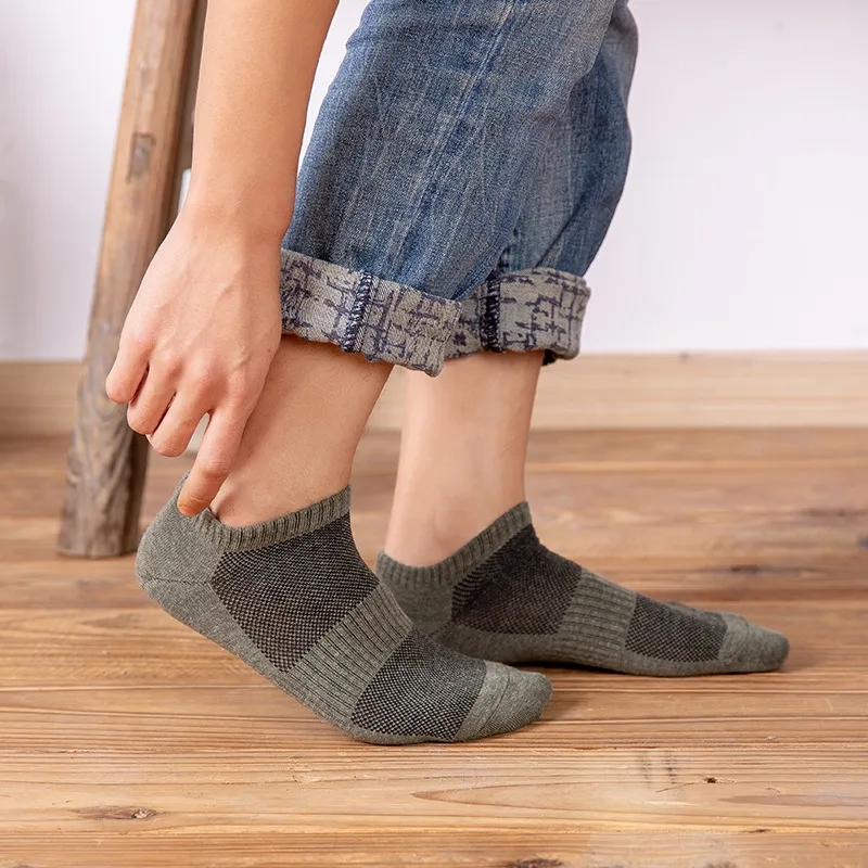 Breathable Retro 100% Cotton Socks-1