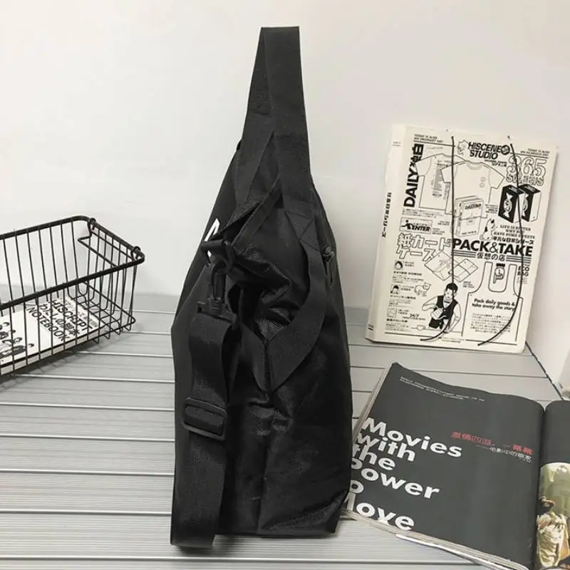 Simple Large Capacity Travel Bag-5