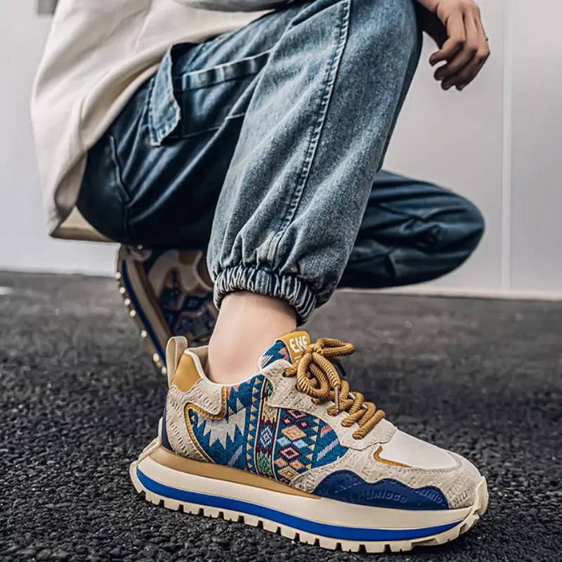 Fashionable Embroidery Lifestyle Shoes-10