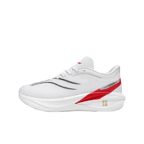 A Men's laces sneakers