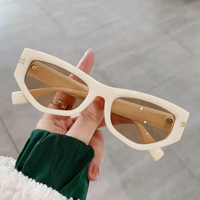 Fashionable Basics Sunglasses-4