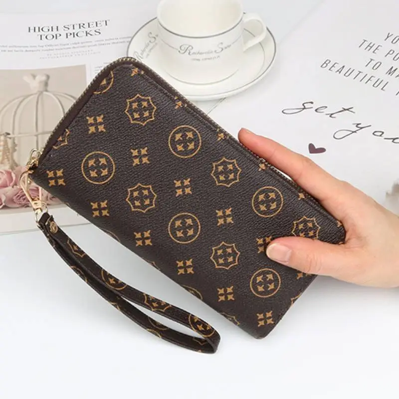 Fashionable Large Capacity Wallet-4