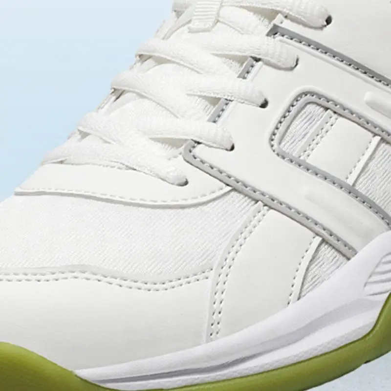 Sporty Breathable Badminton Shoes-3