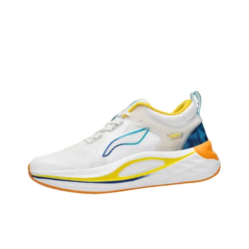 Fashionable Breathable Running Shoes