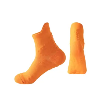 Sporty Simple Polyester Mid Calf Sock
