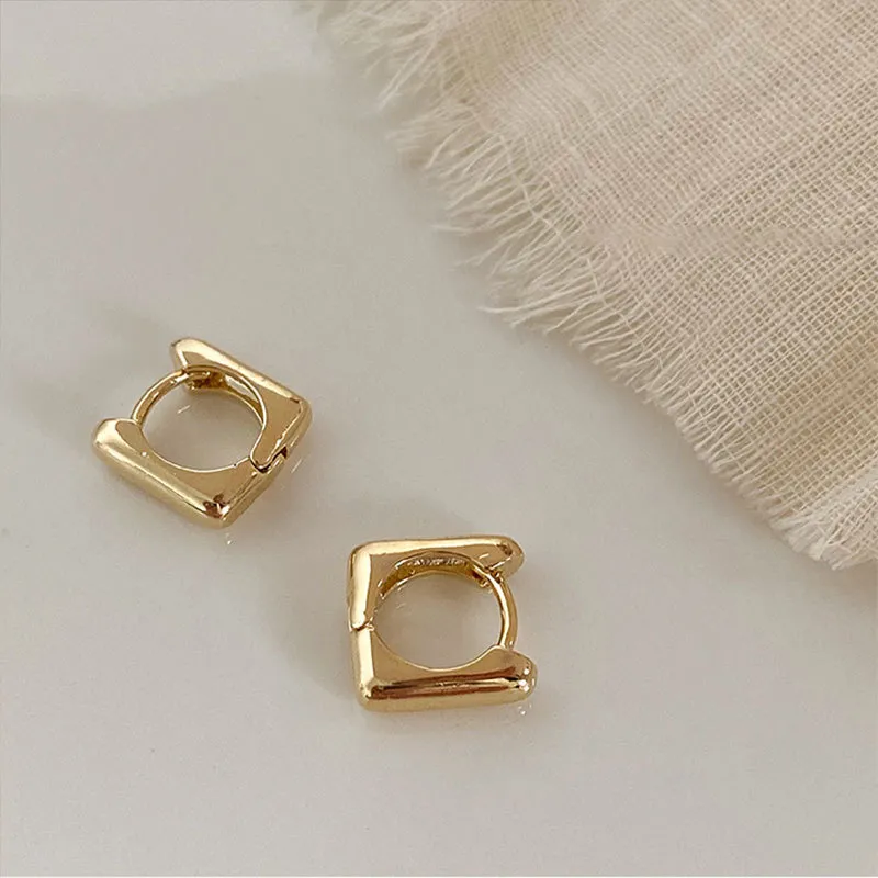 Simple Geometric Earring-5