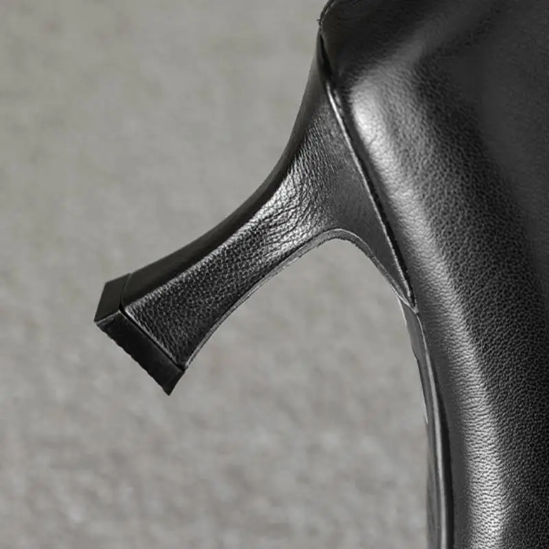 Elegant Fashionable Ankle Boots-7